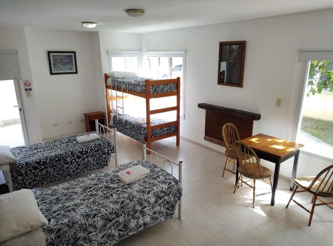 La Veleta Hotell Puerto Madryn Exteriör bild